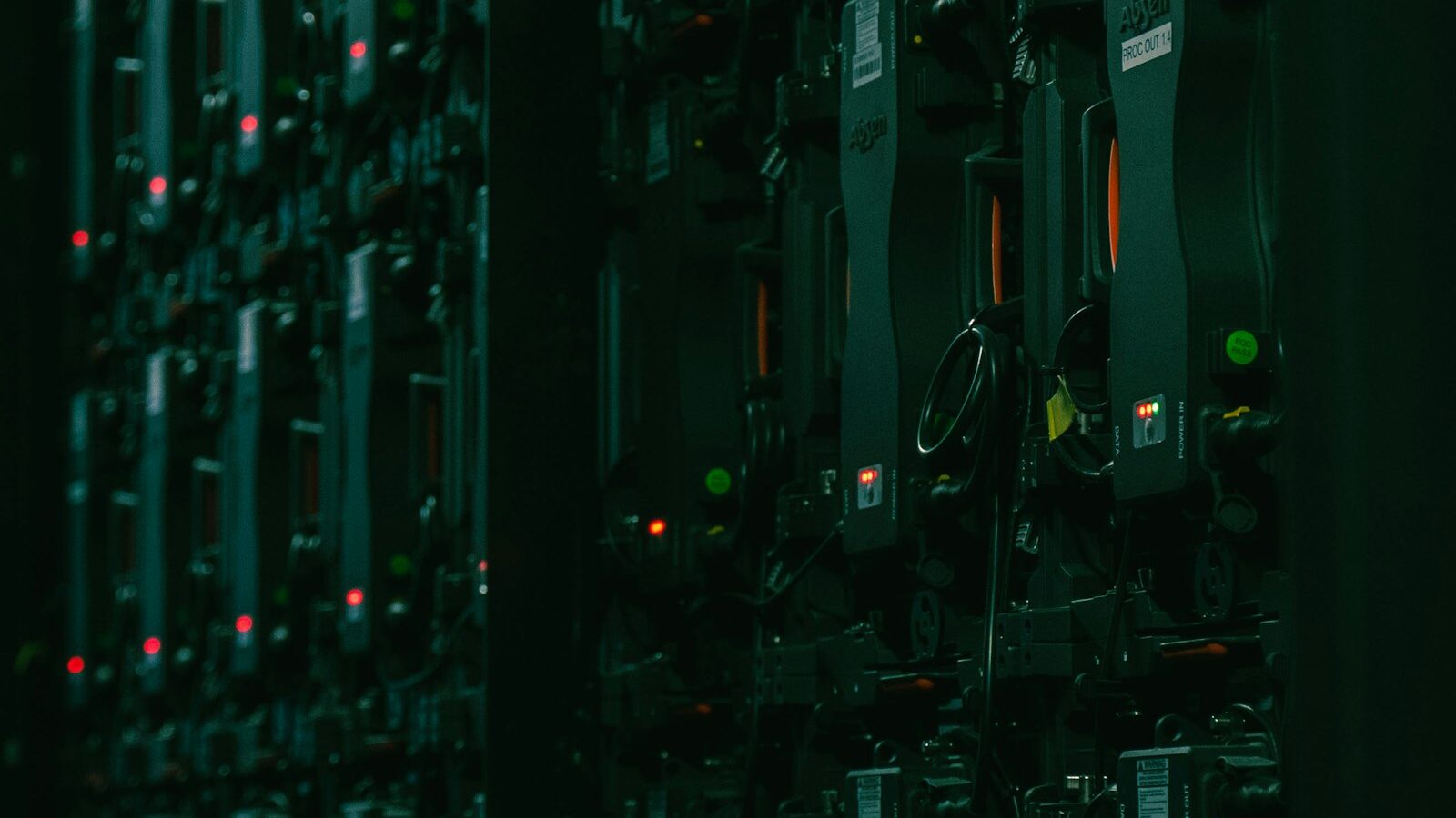 Mining server rack with status lights